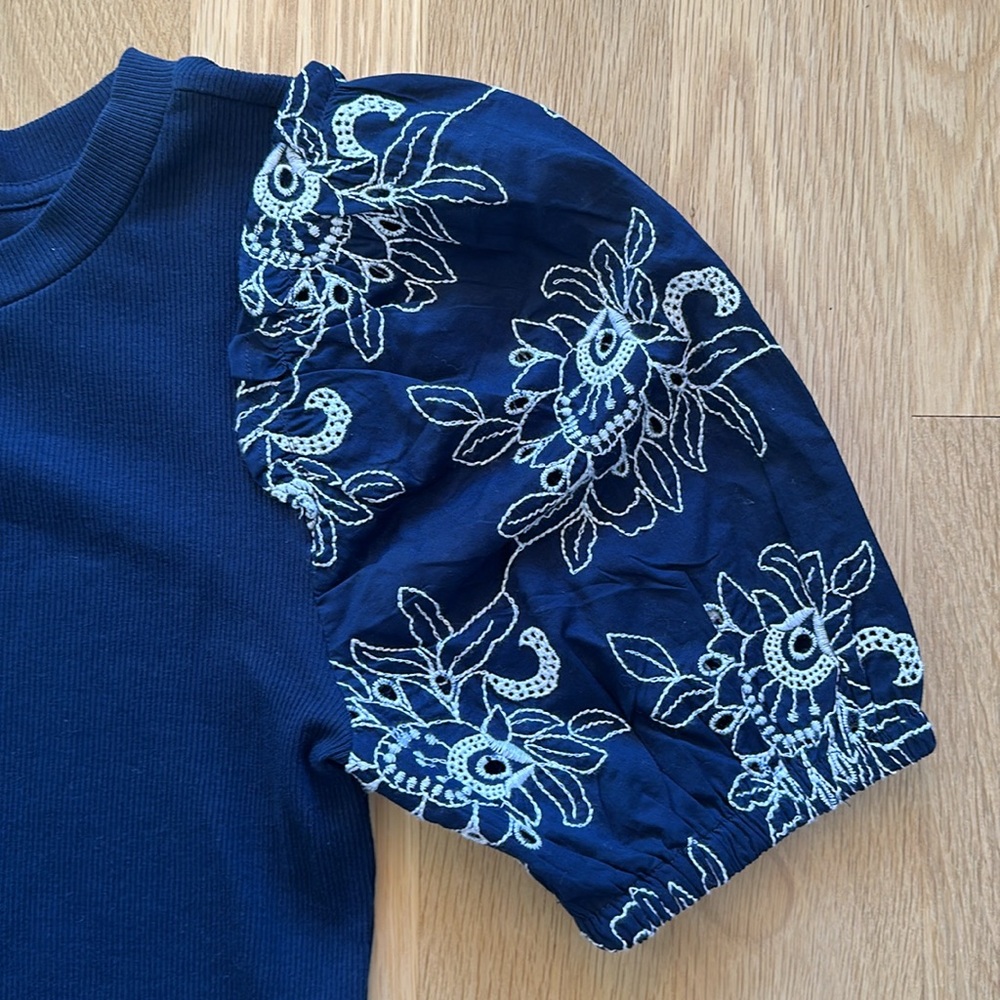 NWT Loft Ribbed Top with Embroidered Sleeves - Picture 2 of 5